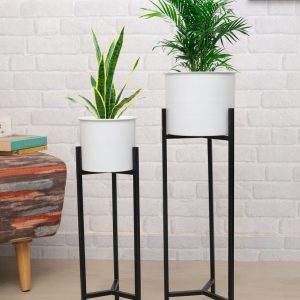 Metal Planters Outdoor & Indoor, Metal Farmhouse Decor for Garden, Patio, Porch & Balcony, Pots with Stand, Front Door Decorative set of 2, Black Triangle Base