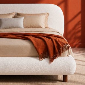ROOTS - The Haven Curved Bed